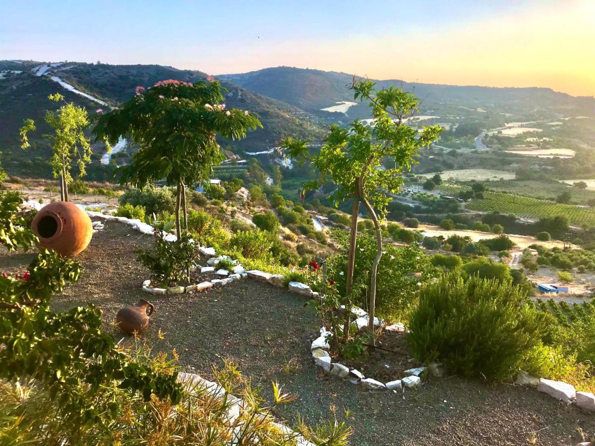 Exclusive Nirvana Yurts Glamping カト・ドライス エクステリア 写真